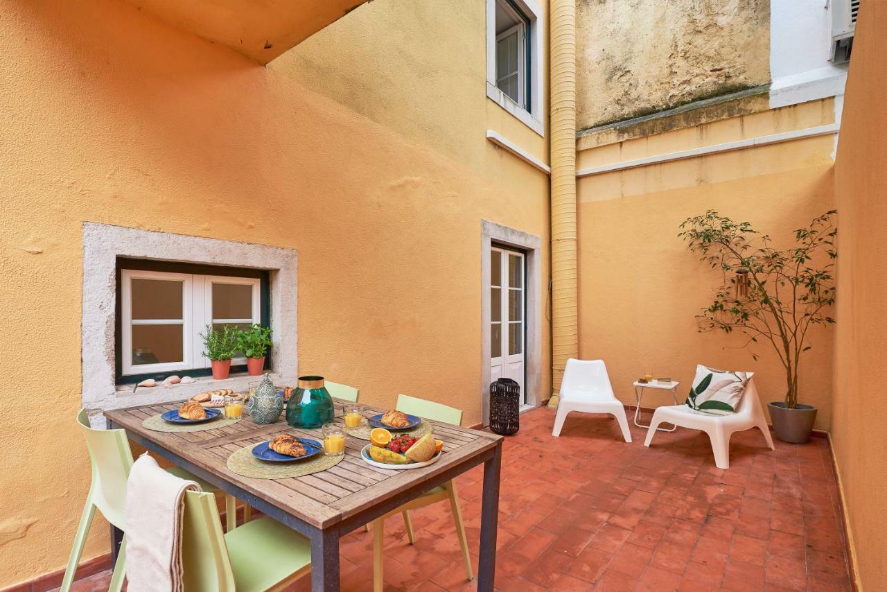 Styling Apartment In Historic Center リスボン エクステリア 写真